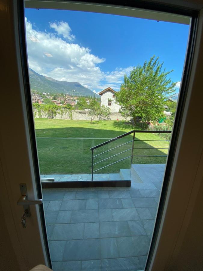 Emilius Suite Aosta Buitenkant foto