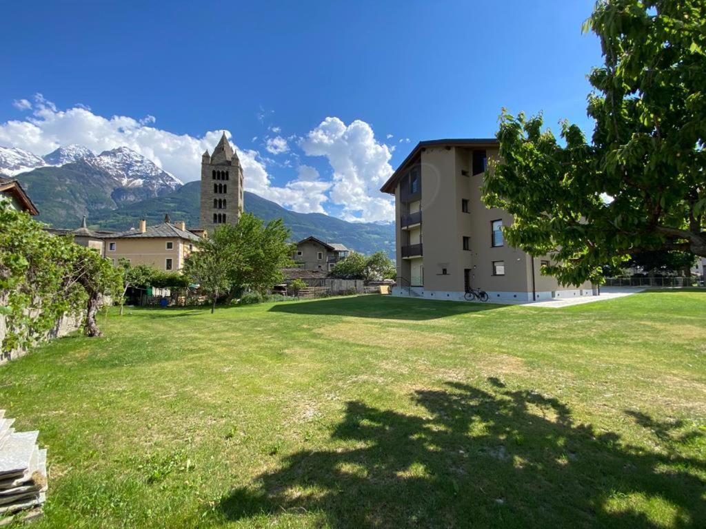 Emilius Suite Aosta Buitenkant foto